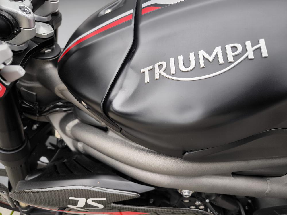 Motorrad verkaufen Triumph Speed Triple 1050 RS Ankauf